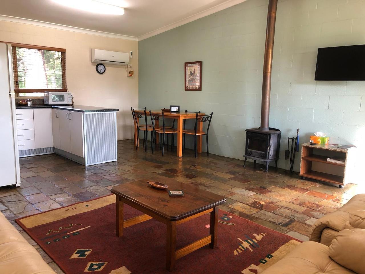 Country Cottages Of Bridgetown Ngoại thất bức ảnh
